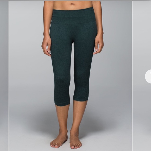 VINTAGE LULULEMON SEAMLESS IN THE FLOW CROP LEGGINGS HEATHERED DARK TEAL 2 - Picture 3 of 4